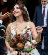 Nature Inspired Dainty Diamond Necklace - Solid 18k Gold Bee Pendant - Wedding Jewelry