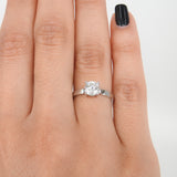 Elegant GIA-Certified 0.9 Ct Solitaire Diamond Engagement Ring with Arrow-Inspired Gold Band