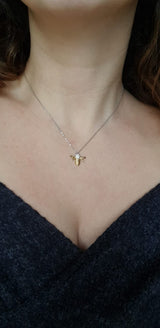 Nature Inspired Dainty Diamond Necklace - Solid 18k Gold Bee Pendant - Wedding Jewelry