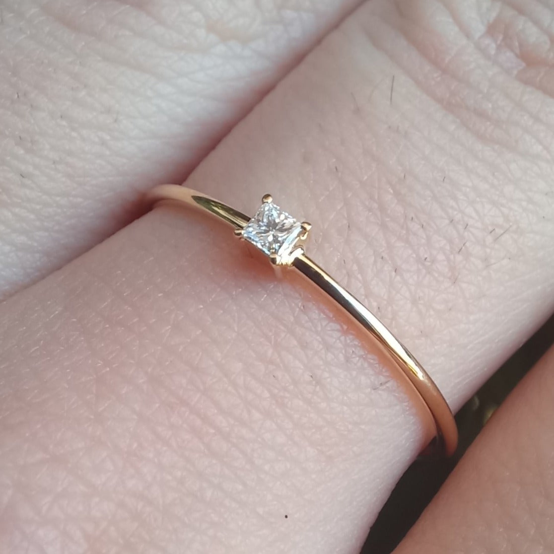 salon Goodwill betalen Princess Cut Diamond Engagement Ring – Minimal Genuine Tiny Diamond Ri –  NaturalGemsAtelier
