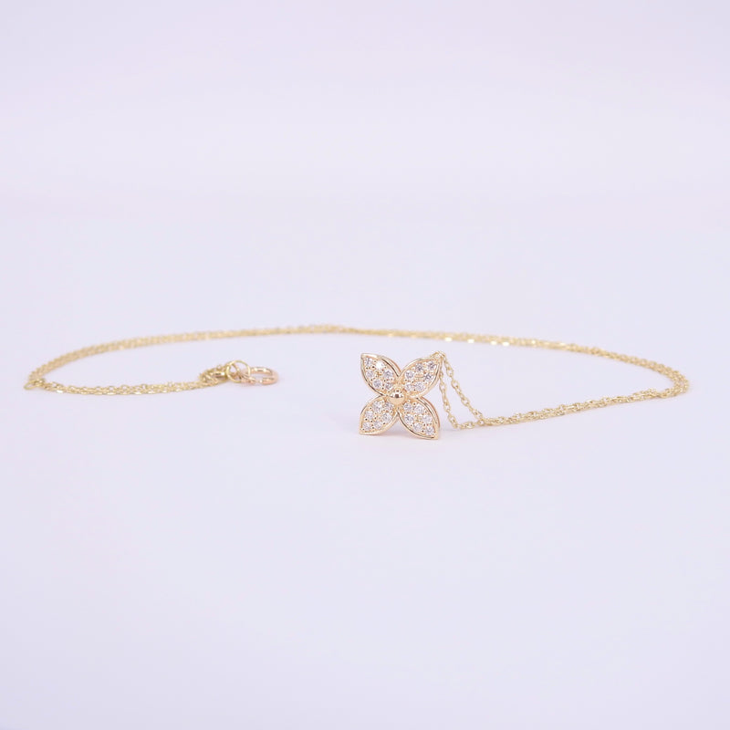 Nature Inspired Diamond Flower Necklace - Natural Diamond Leaves Pendant