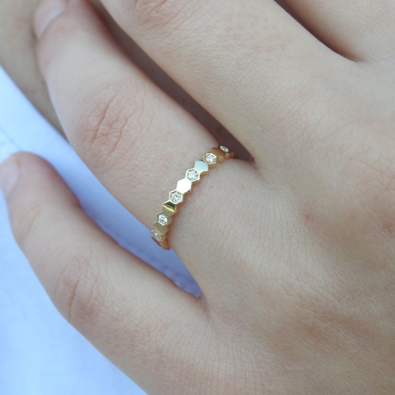 Nature-Inspired Hexagon Diamond Band –  Solid 18k Gold Stacking Eternity Ring