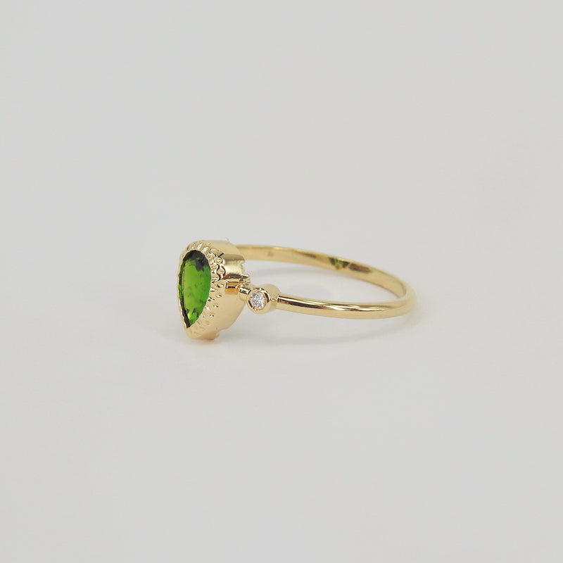 Vintage Textured Bezel Tsavorite Engagement Ring