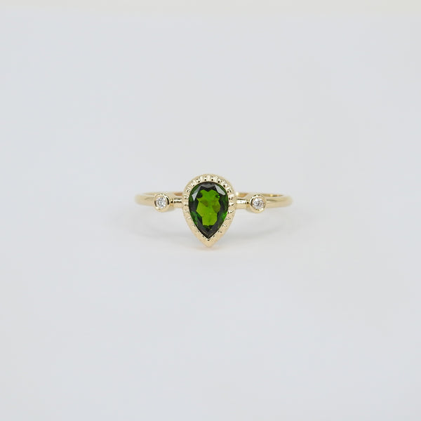 Vintage Textured Bezel Tsavorite Engagement Ring