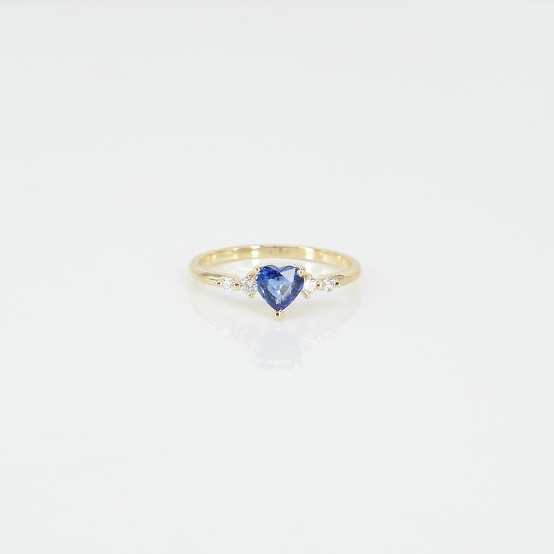 Promise ring for her - Natural Heart Sapphire Engagement Ring