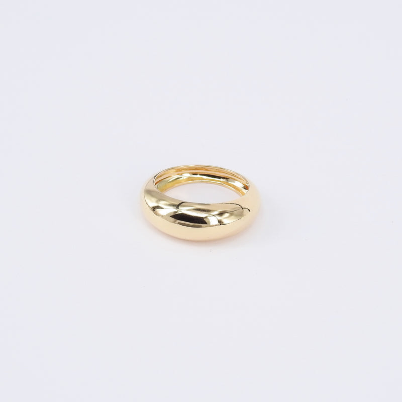 Croissant-Inspired Domed 18k Gold Band – Bold Statement Wedding Ring