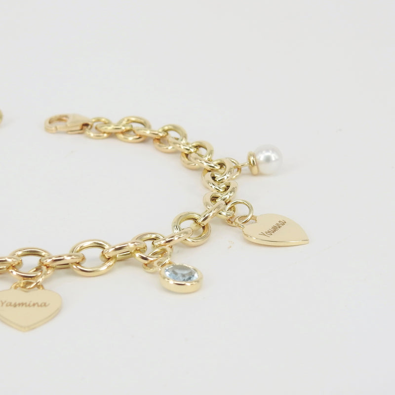 Personalized Birthstone & Heart Charm Bracelet – Custom 18k Gold Family Jewelry – Engraved Gift for Mom, Grandma, or Her
