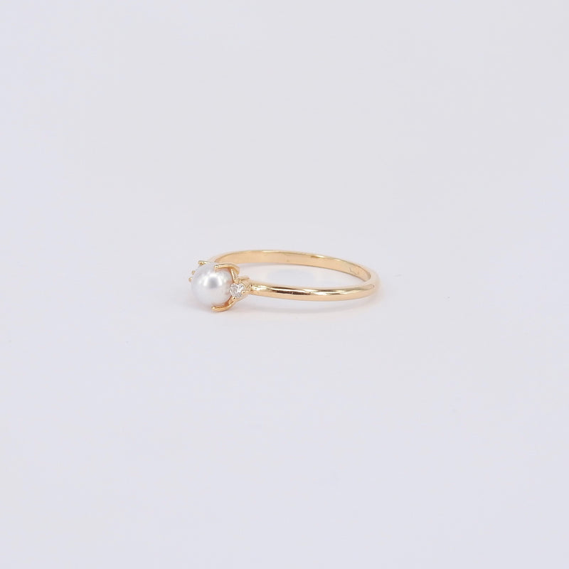 Dainty Pearl Diamond Engagement Ring – Family Birthstone Ring – Nature Inspired Freshwater Pearl Ring