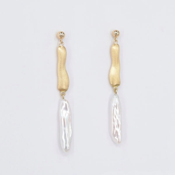 Organic Gold Baroque Pearl Earrings – Statement Dangling June Birthstone Jewelry