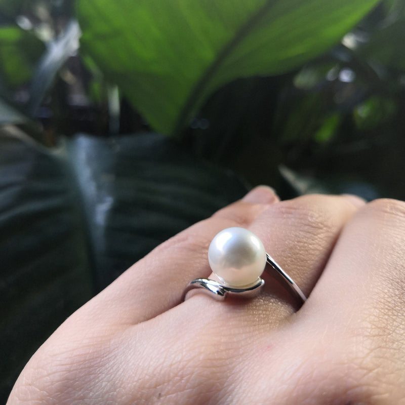 Wavy Natural White South Sea Chunky Pearl Engagement Ring