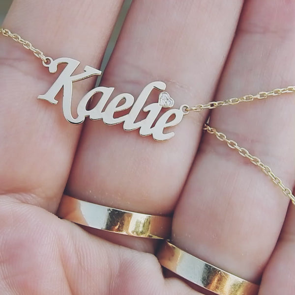Personalized Diamond Name Necklace – Solid 18k Gold Custom Name Jewelry