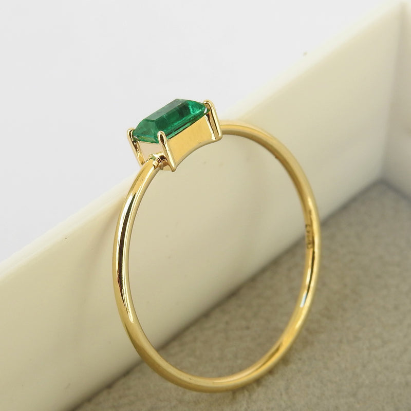 Colombian Emerald Baguette Ring – Genuine Emerald Engagement Ring – Simple Solid 18k Gold May Birthstone Ring – Emerald Promise Ring