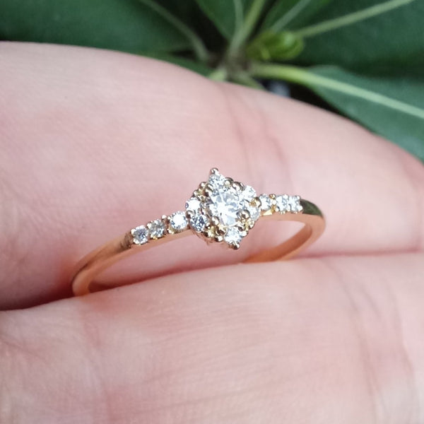 Adorable 50+ Best Minimalist Engagement Rings with Simple Designs |  Trouwringen, Verlovingsring, Juwelen