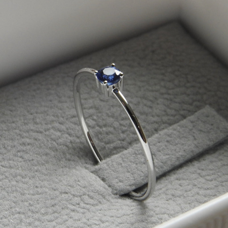 Minimalist Wedding Ring, Diamond Wedding Ring, Engagement Ring, Full R –  Crown Minimalist