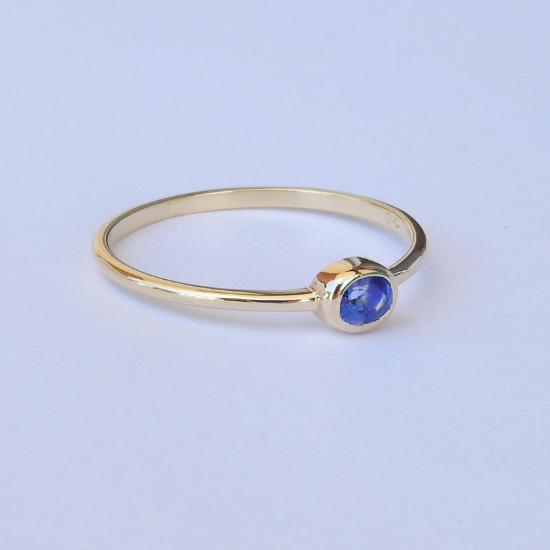Sapphire Ring - Bezel Setting