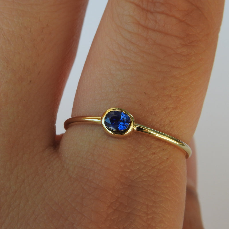 Sapphire Ring - Bezel Setting