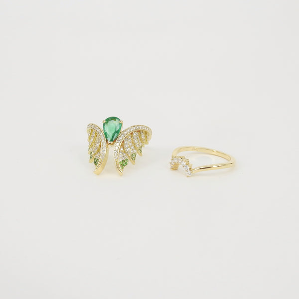 Angel Wings Emerald & Diamond Ring Set - Pear-Shaped Colombian Emerald