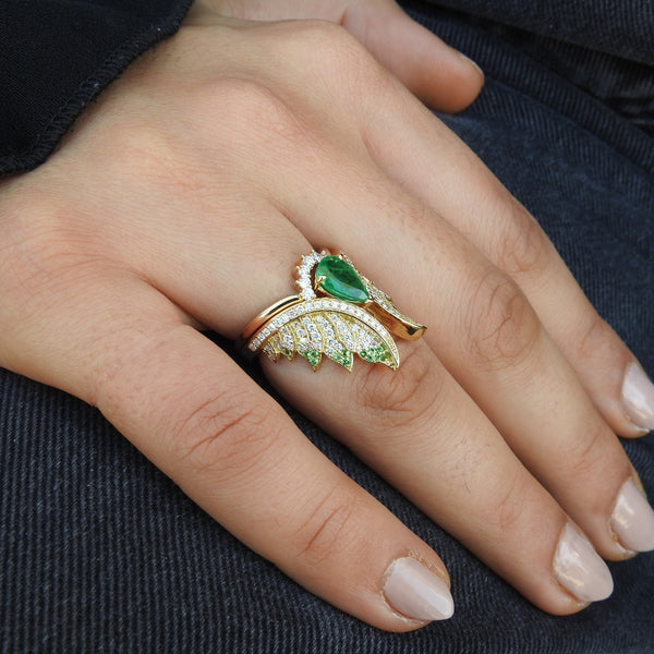 Angel Wings Emerald & Diamond Ring Set - Pear-Shaped Colombian Emerald