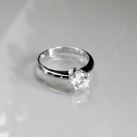 Unique Solitaire Engagement Ring • Floating Solitaire Diamond Ring • Wedding Ring • GIA Certified Diamond • Bridal jewelry