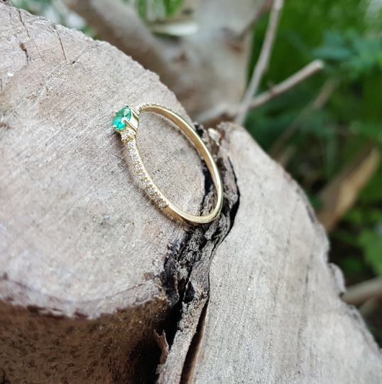 Small Oval Emerald Engagement Ring – Genuine Colombian Emerald and Diamond Ring –Dainty Solid Gold May Birthstone Ring
