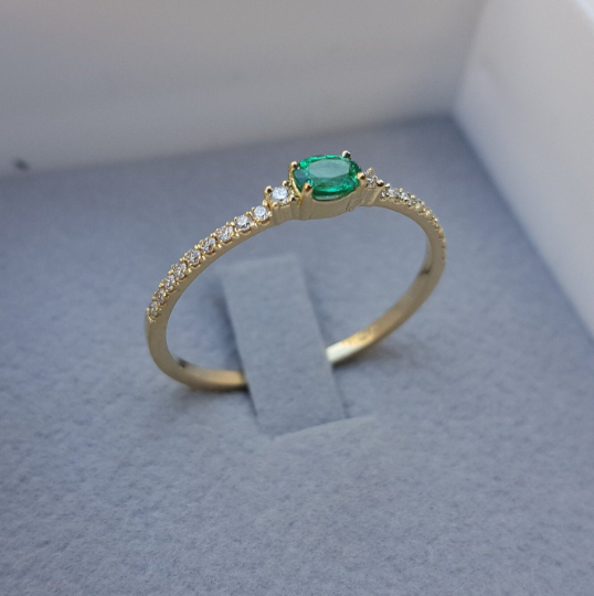 Small Oval Emerald Engagement Ring – Genuine Colombian Emerald and Diamond Ring –Dainty Solid Gold May Birthstone Ring